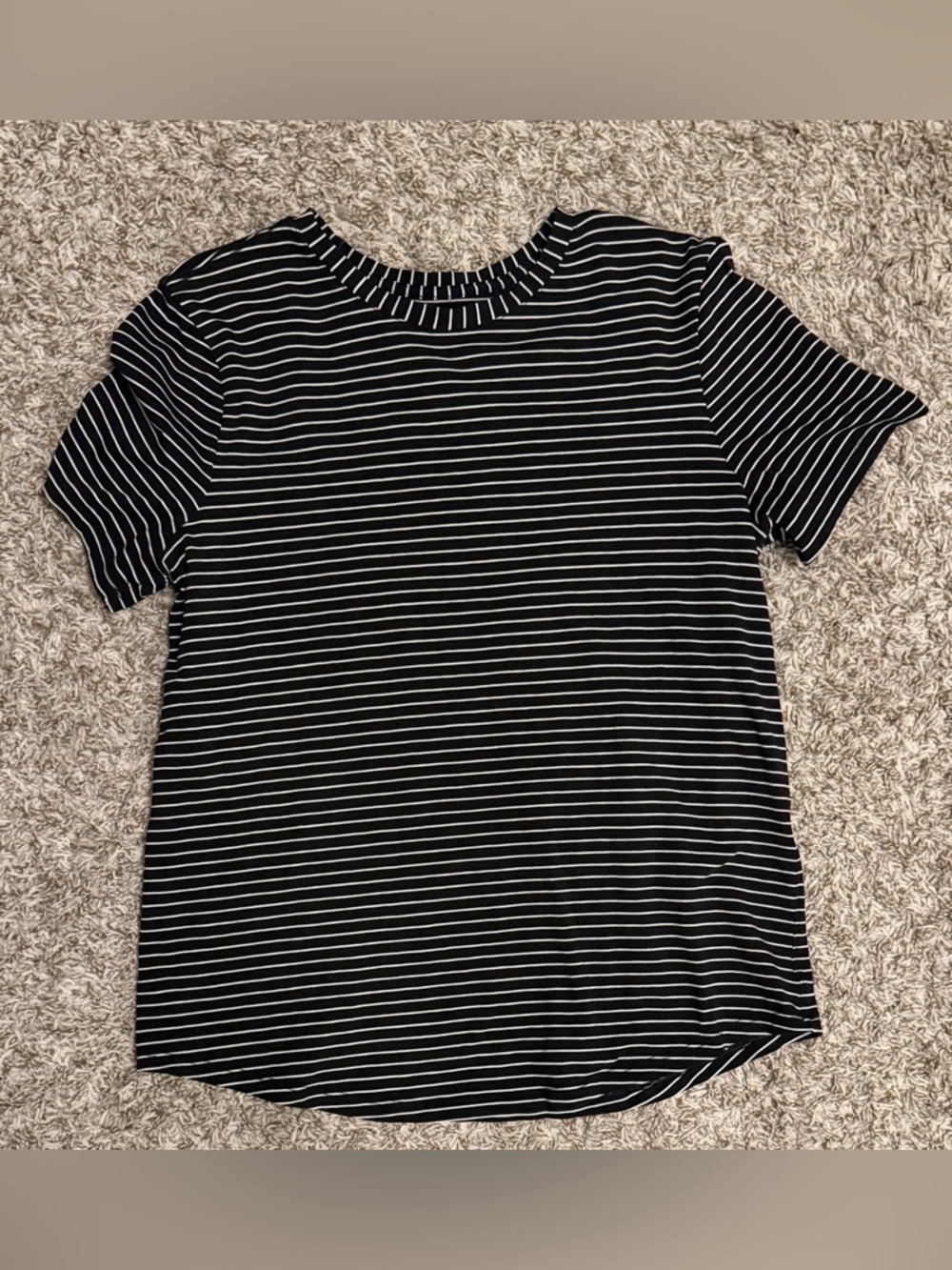 Lululemon Love Crew T shirt black white stripe tee size 8